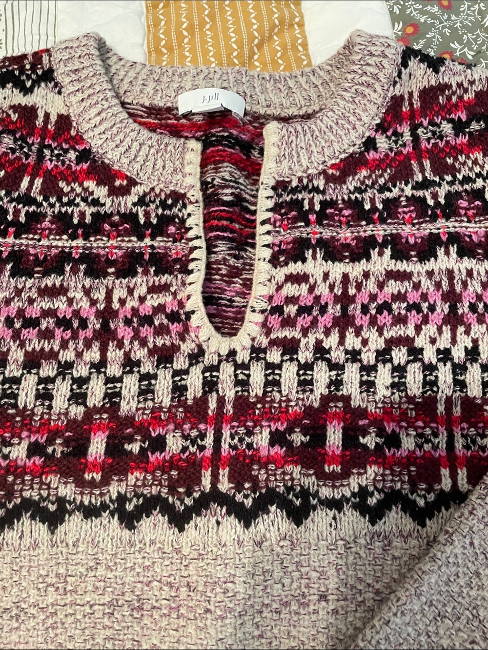 J.Jill classic beige v neck sweater with unique pattern designed detail